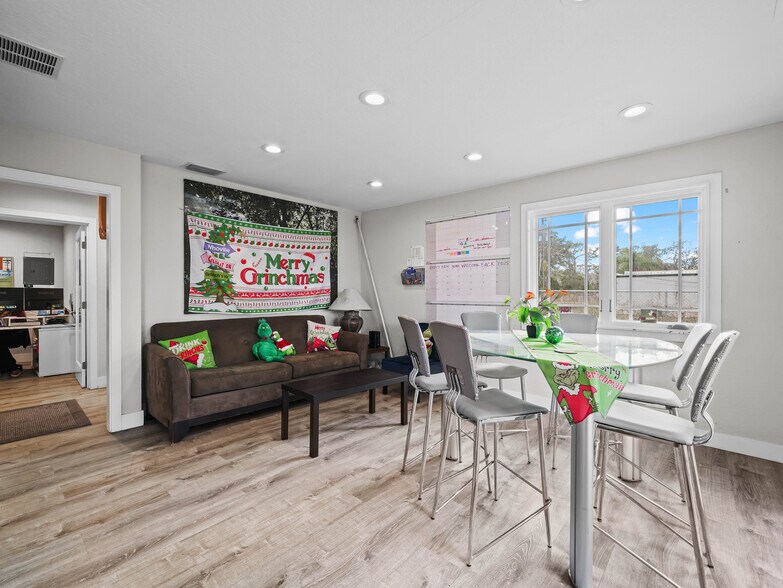 More Photos Of 1420 Seminola Blvd, Casselberry Industrial For Sale