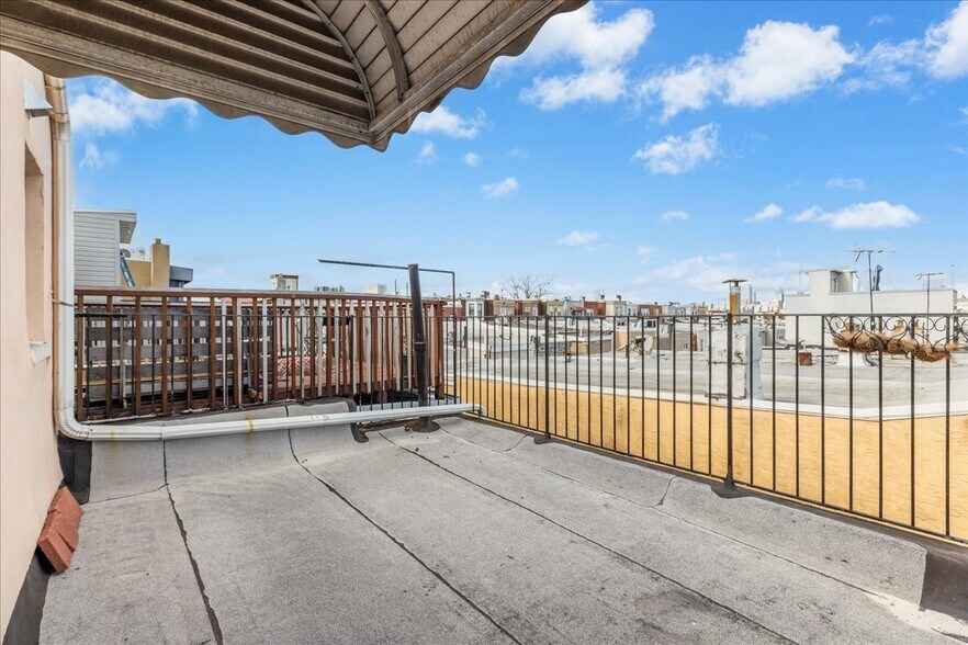 More Photos Of 1331 Mifflin St, Philadelphia Apartments For Sale
