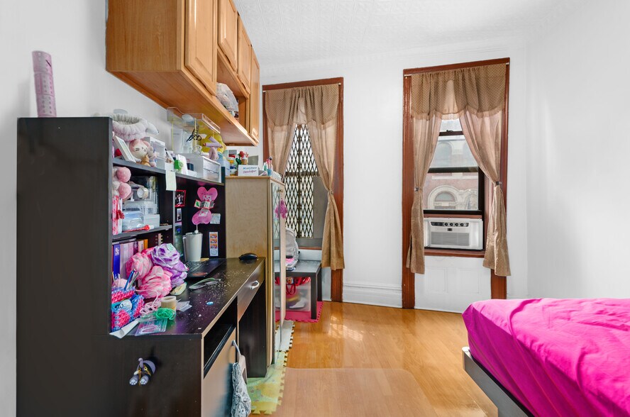 More Photos Of 358-360 Broome St, New York Apartments For Sale