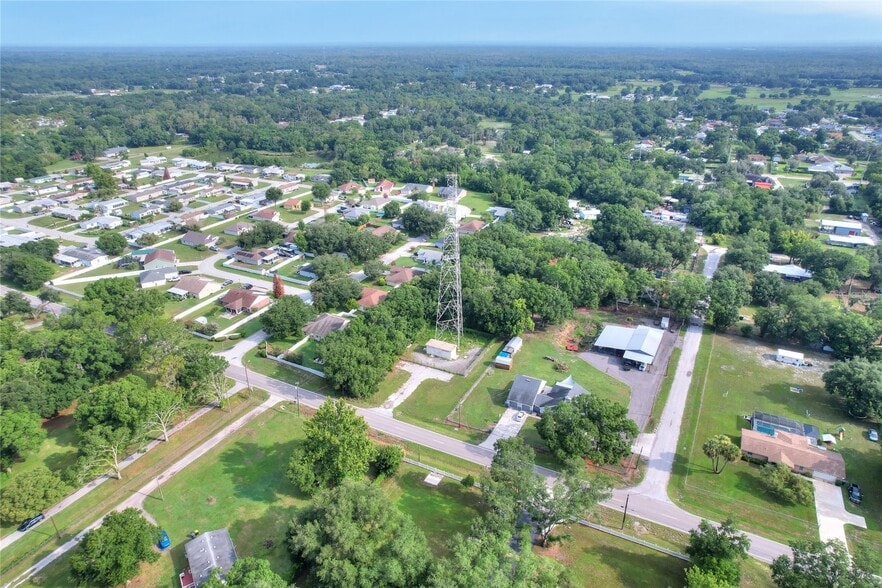 More Photos Of 325 Wilder Rd, Lakeland Specialty For Sale