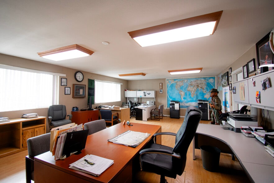 More Photos Of 39031 Strawberry Ct, Kenai Flex For Sale