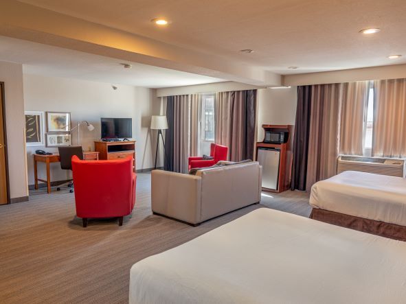More Photos Of 664 Chase Blvd, Sidney Hotel For Sale