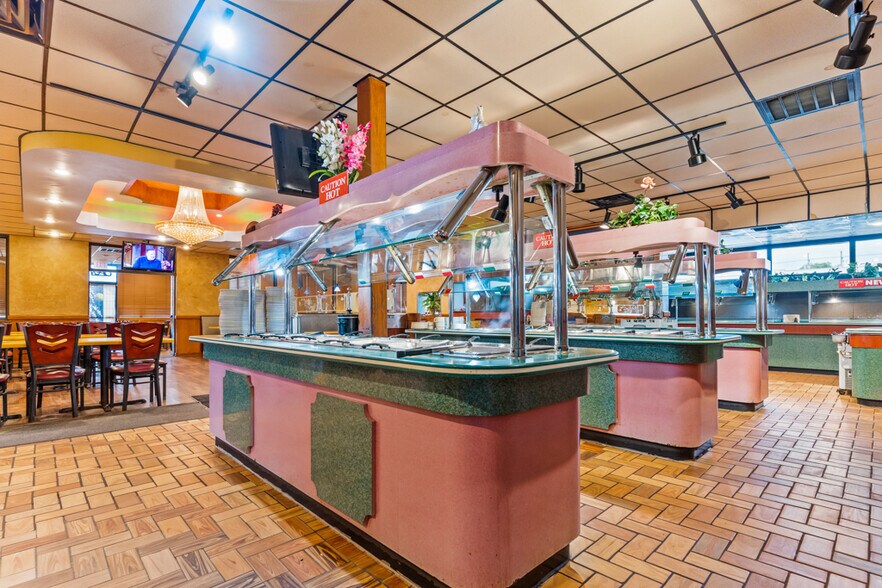 More Photos Of 509 US Highway 271 N, Gilmer Flex For Sale