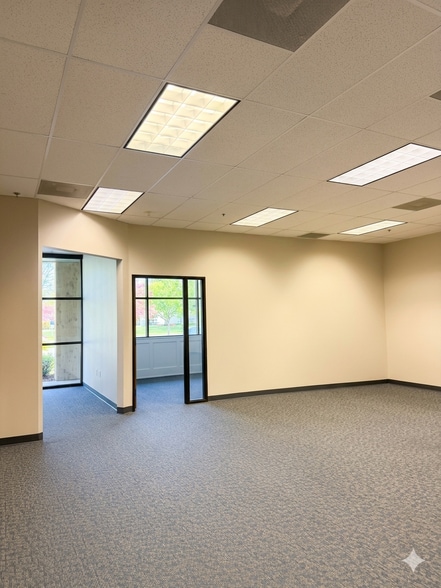 More Photos Of 821 Eubanks Dr, Vacaville Warehouse For Sale