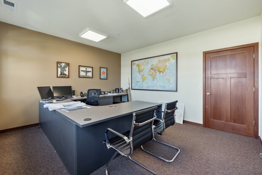 More Photos Of 122 Wisconsin St, West Bend Office For Lease