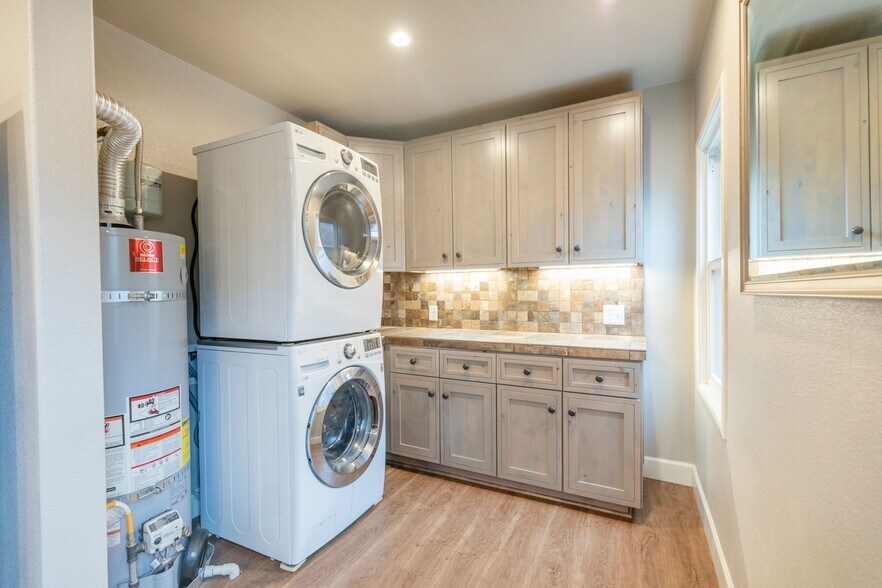 More Photos Of 2229 24th St, Sacramento Apartments For Sale