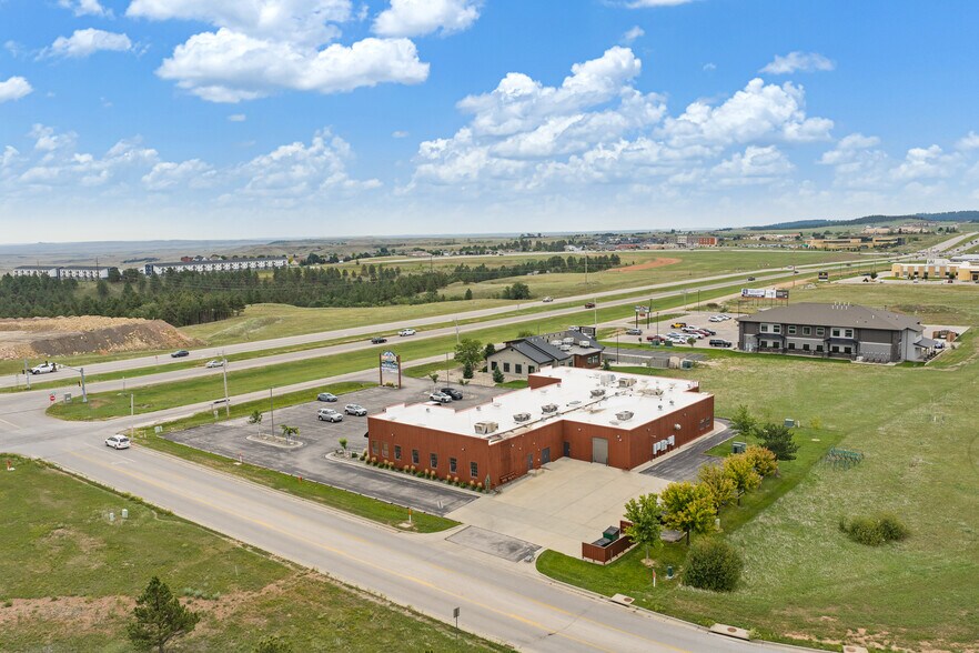 More Photos Of 5955 Mt Rushmore Rd, Rapid City Storefront Retail Office For Sale