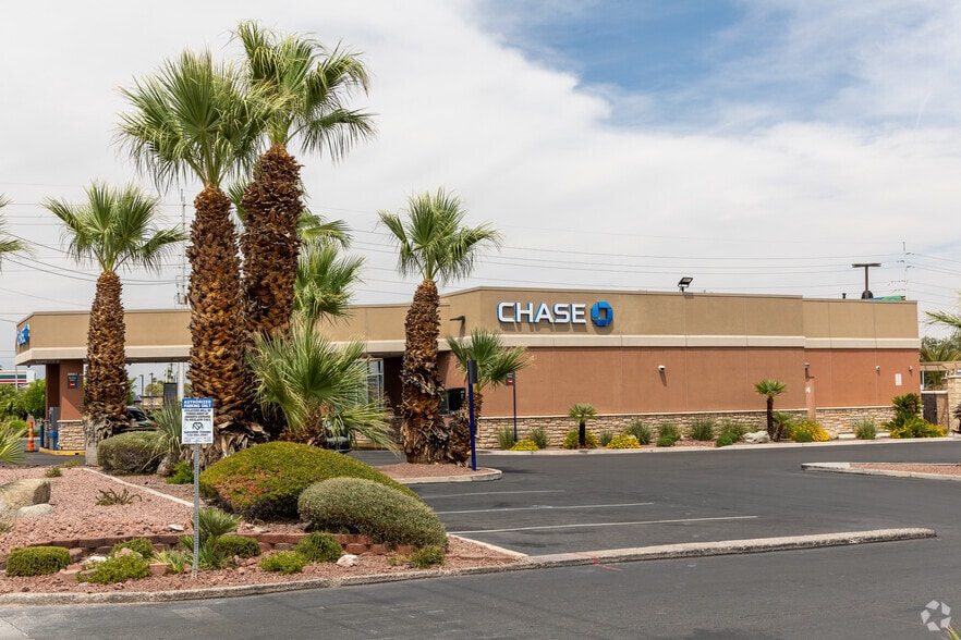 More Photos Of 2510-2680 S Maryland Pky, Las Vegas Unknown For Lease