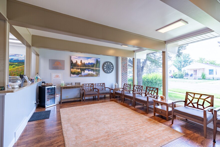 More Photos Of 2120 Logan Ave, Cheyenne Healthcare For Sale