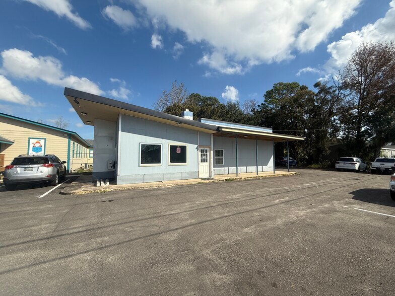 More Photos Of 850914 US Highway 17, Yulee Freestanding For Lease