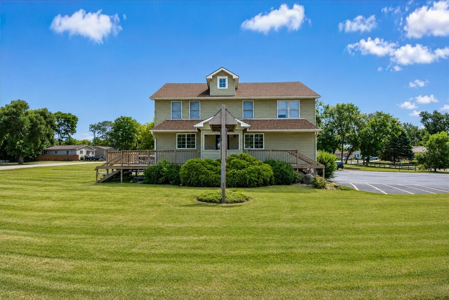 Primary Photo Of 12425 Antioch Rd, Trevor Freestanding For Sale