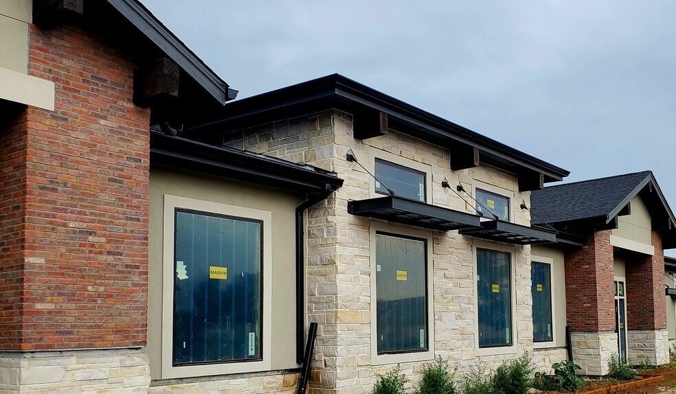 More Photos Of 271 S Elm Ave, Eaton Office For Sale