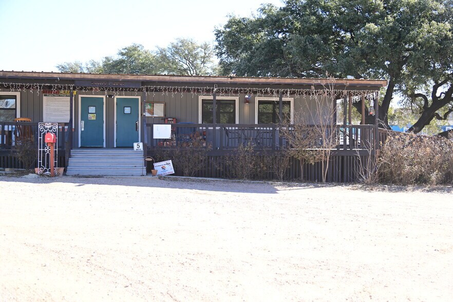 More Photos Of 2008-2012 Fisher St, Goldthwaite Manufactured Housing Mobile Home Park For Sale