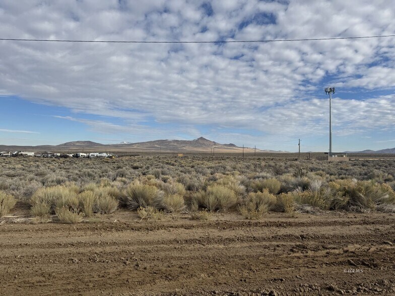 More Photos Of TBD US 93 (002-730-027) hwy, Wells Land For Sale