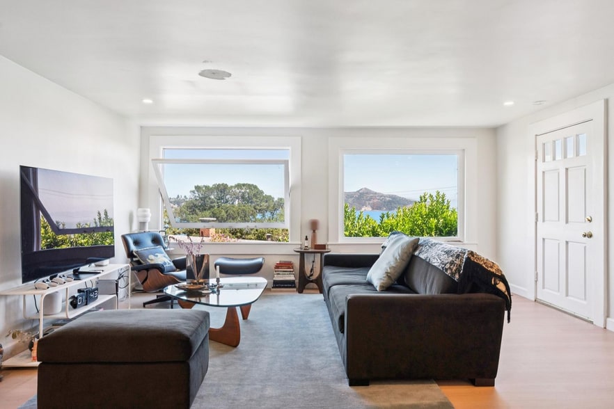 More Photos Of 47 Bulkley Ave, Sausalito Apartments For Sale
