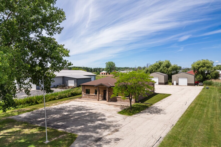 More Photos Of 2270 Salscheider Ct, Howard Warehouse For Sale