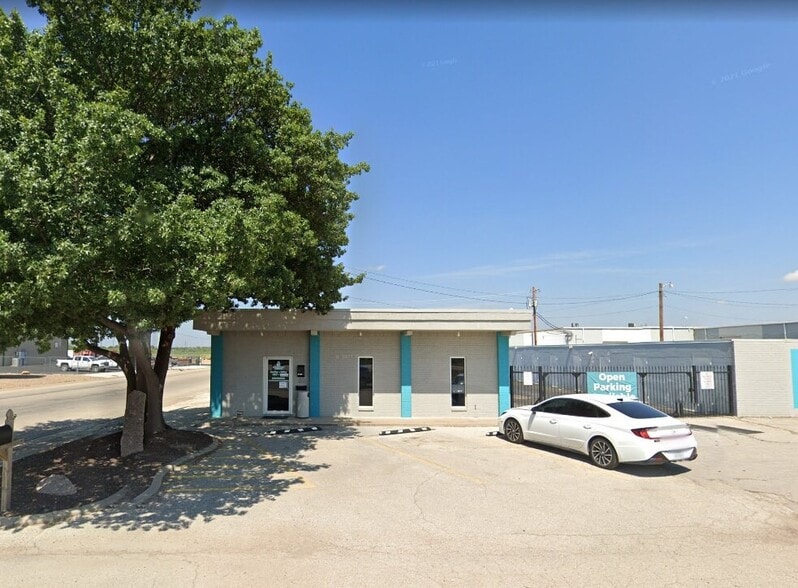 Primary Photo Of 3901 Ben Ficklin Rd, San Angelo Self Storage For Lease
