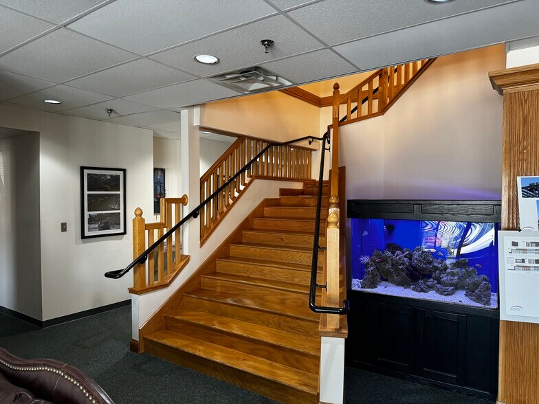 More Photos Of 1006 Floyd Culler Ct, Oak Ridge Office For Sale