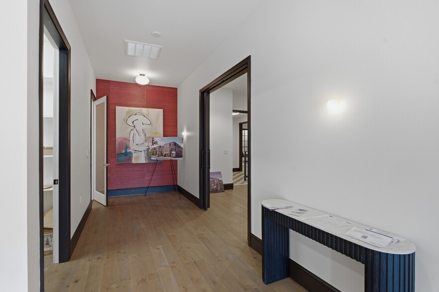 More Photos Of 1403 2nd Ave N, Nashville Warehouse For Lease