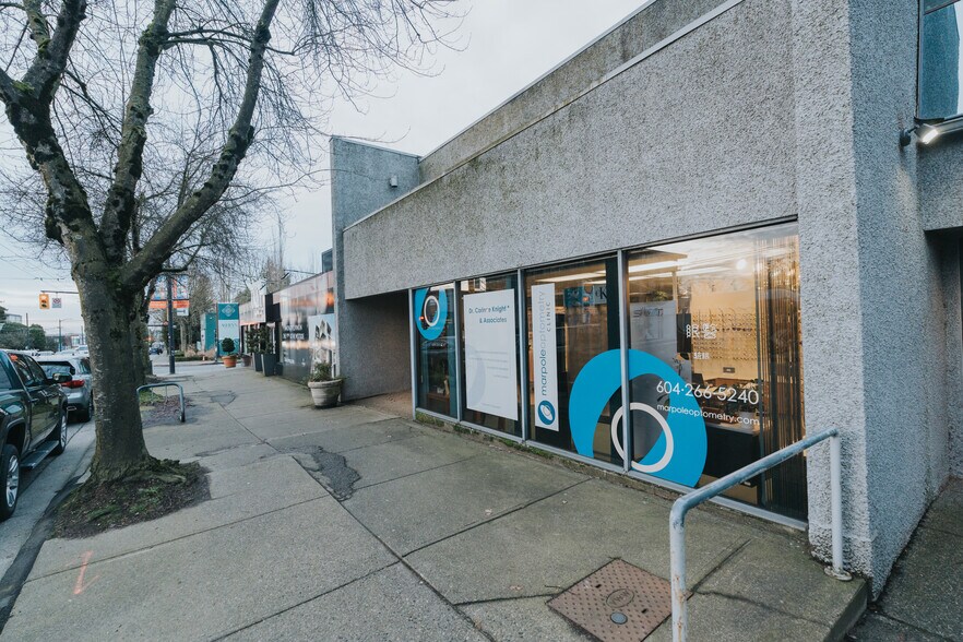 More Photos Of 8675-8679 Granville St, Vancouver Medical For Sale