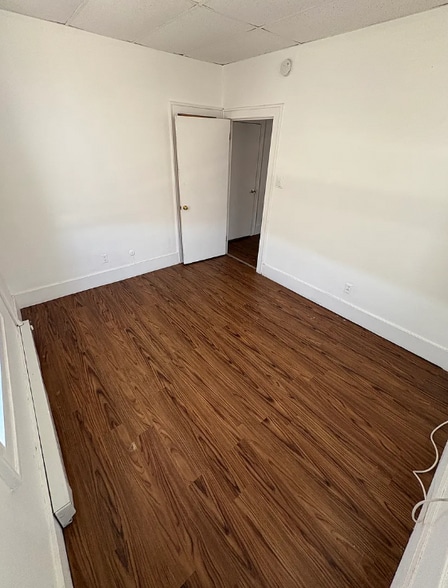 More Photos Of 14 E Pike St, Houston Apartments For Sale