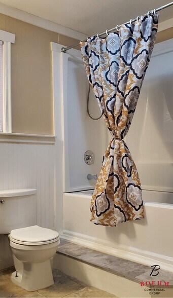 More Photos Of 138 Grey Moss Ct, Ingram Apartments For Sale