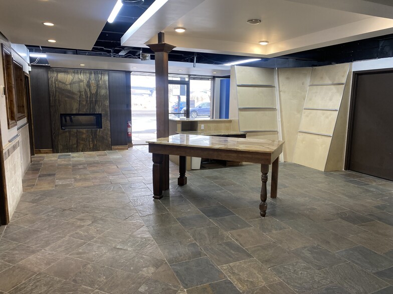 More Photos Of 601 S Jason St, Denver Warehouse For Lease