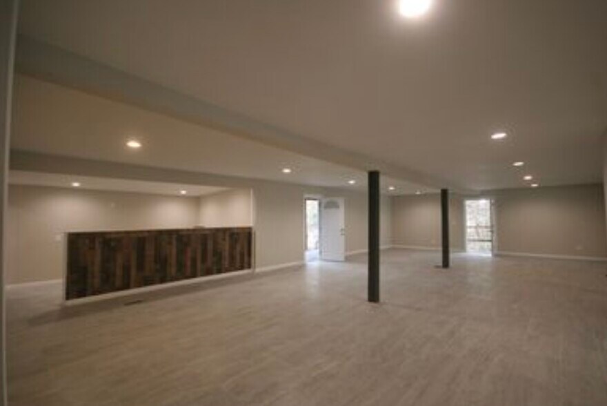 More Photos Of 8514 Hospital Dr, Douglasville Freestanding For Sale