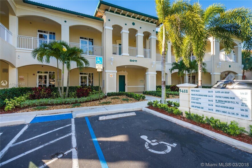 More Photos Of 5411 N University Dr, Coral Springs Office For Sale