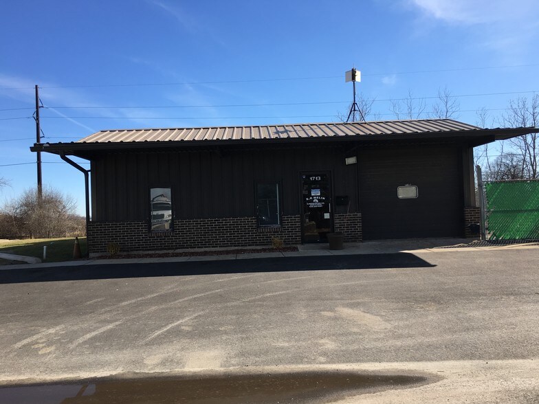 Primary Photo Of 1713 E Wilson St, Batavia Industrial For Lease