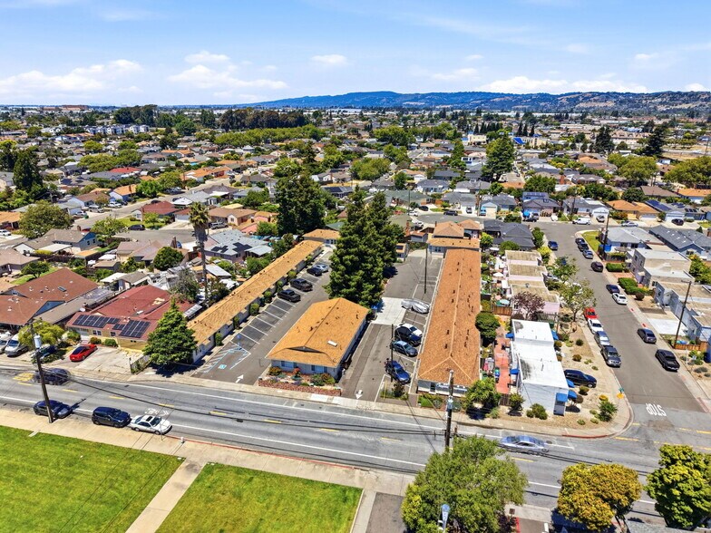 More Photos Of 755 Fargo Ave, San Leandro Apartments For Sale