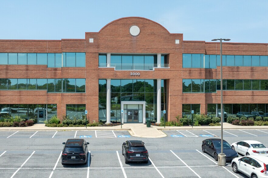 More Photos Of 3300 Lord Baltimore Dr, Windsor Mill Office For Lease