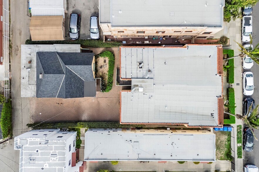 More Photos Of 1707 S Bonnie Brae St, Los Angeles Apartments For Sale