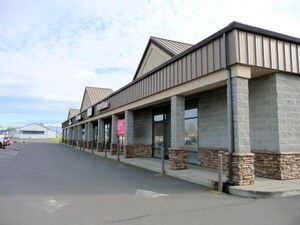 More Photos Of 8336 Highway 62 Hwy, White City Storefront Retail Office For Lease