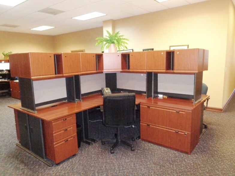 More Photos Of 1391 Sawgrass Corporate Pky, Sunrise Office For Sale