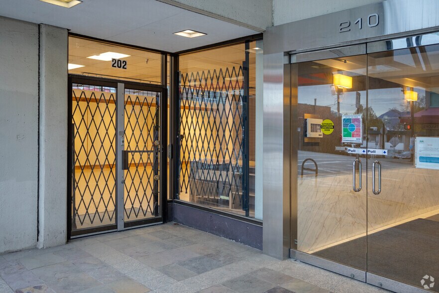 More Photos Of 210 W Broadway, Vancouver Office For Lease