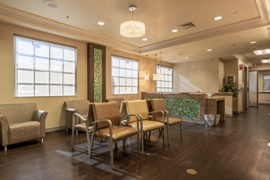 More Photos Of 3525 Warm Springs rd, Las Vegas Office For Lease
