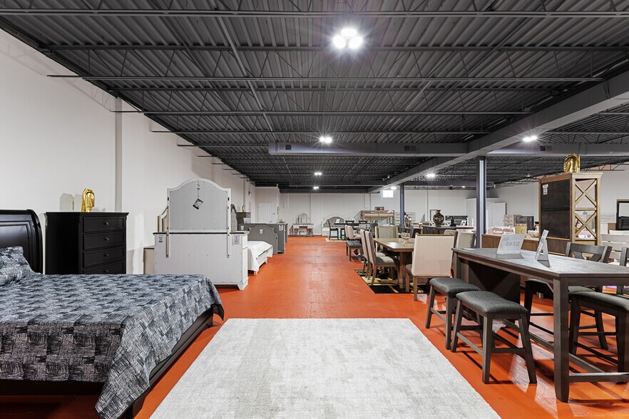 More Photos Of 2926 Mountain Rd, Pasadena Storefront Retail Office For Sale