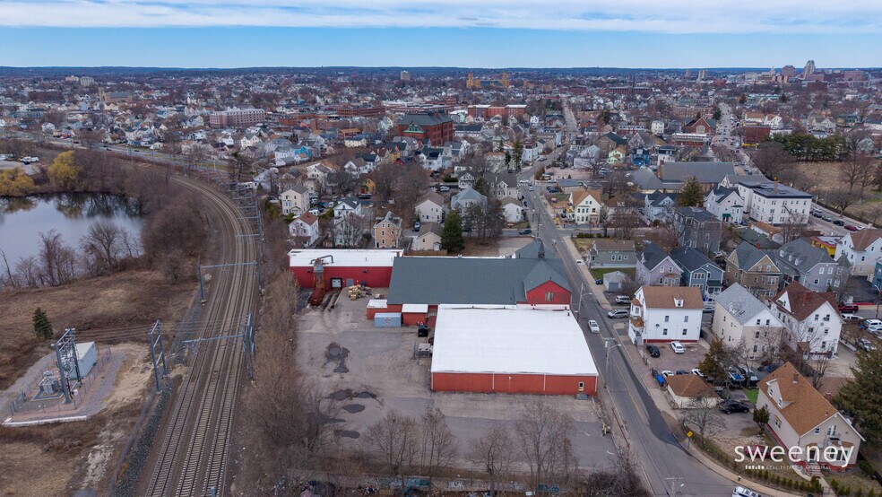 More Photos Of 333 Bucklin St, Providence Manufacturing For Sale