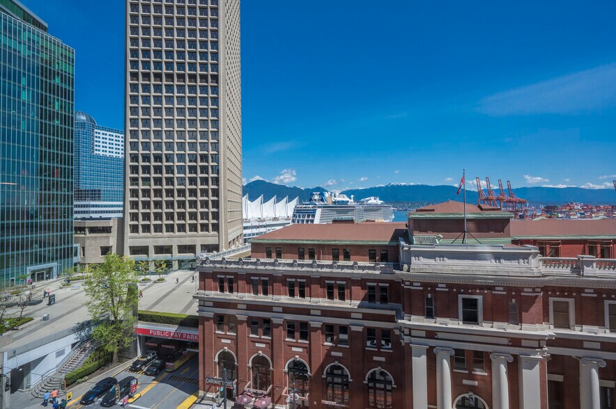 More Photos Of 320 Granville St, Vancouver Office For Sale