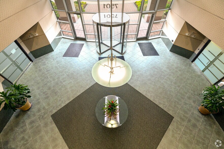 More Photos Of 7501 Boulder View Dr, North Chesterfield Unknown For Lease