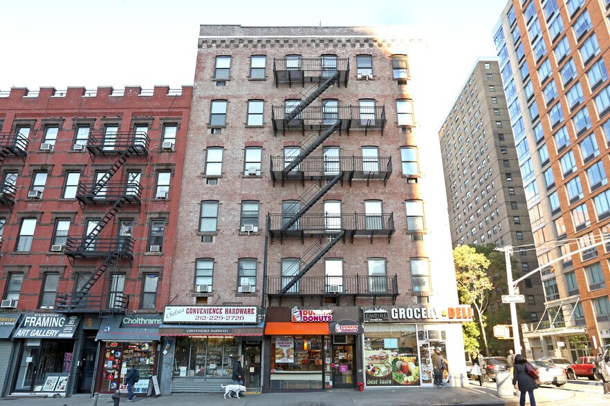 More Photos Of 241 9th Ave, New York Apartments For Lease