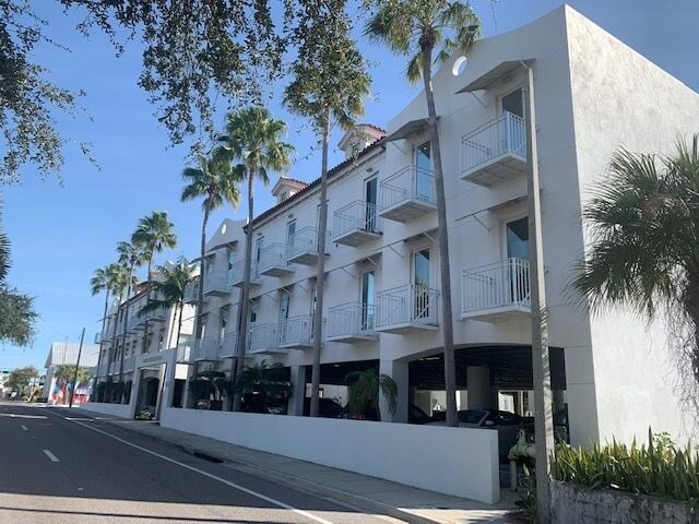 Primary Photo Of 1348-1358 Fruitville Rd, Sarasota Office Residential For Sale