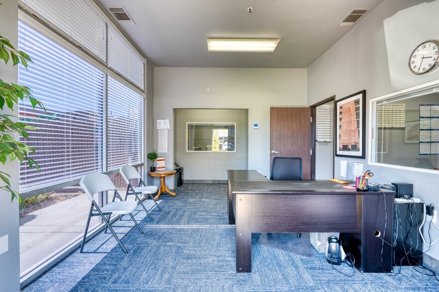More Photos Of 10131 Iron Rock Way, Elk Grove Manufacturing For Lease