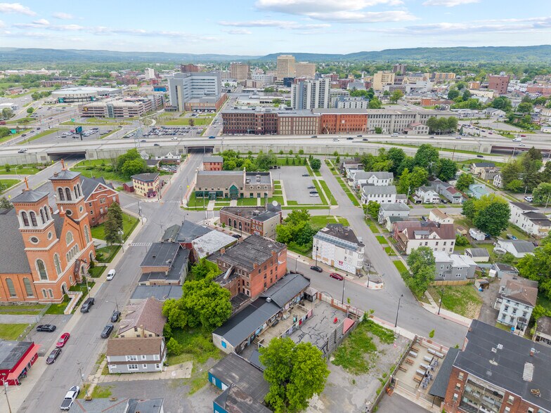 More Photos Of , Utica Unknown For Sale