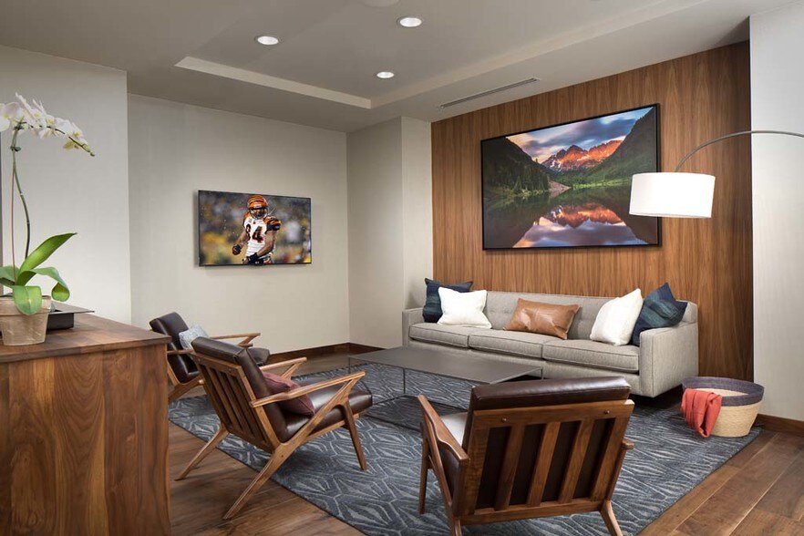 More Photos Of 9300 E Mineral Ave, Centennial Apartments For Lease