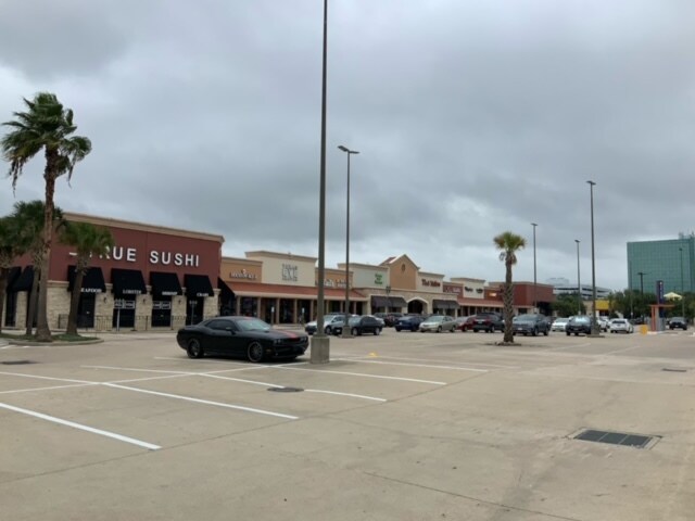 More Photos Of 11660 Westheimer Rd, Houston Unknown For Lease