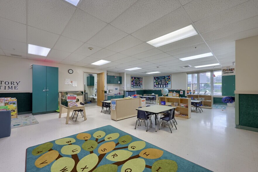 More Photos Of 2301 Harrisburg Pike, Lancaster Daycare Center For Sale