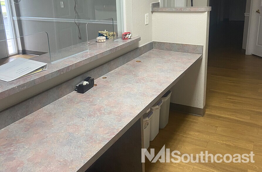 More Photos Of 35600 US Hwy 27 N, Haines City Office For Lease