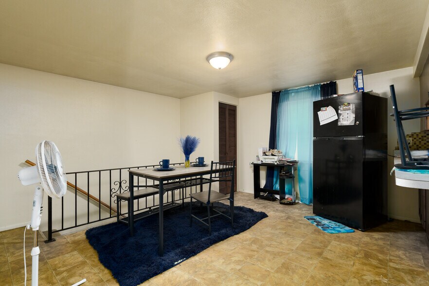 More Photos Of 210 Anderson Ln, Belleville Multifamily For Sale